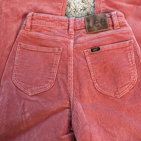 Levi’s high rise flare corduroy 25 - Picture 4 of 4